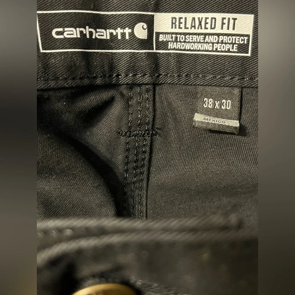 NWT- Carhartt Men's Relaxed Fit Twill Utility Work Pant SIZE: 38 X 30 COLOR: Blk